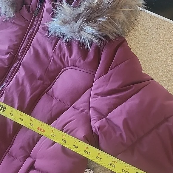 NWT Maralyn & Me Wine Hooded Cozy Puffer Coat With Faux Fur Trim Size XL - Picture 8 of 14